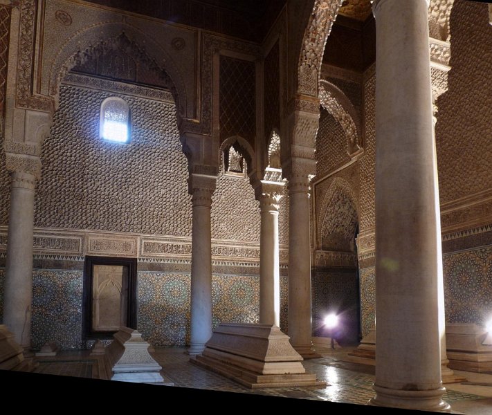 (64) The tomb of Ahmed-el-Mansour.jpg